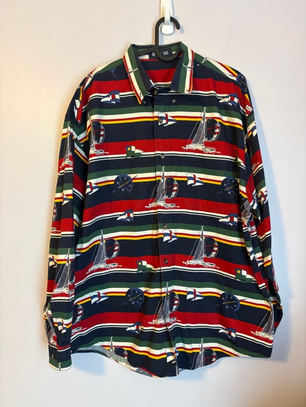 Keeler Bay Vintage Bold Striped Sailboat Compass Nautical Flag Button Shirt L
